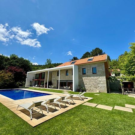 Quinta Trindade Bed & Breakfast Arouca Exterior photo